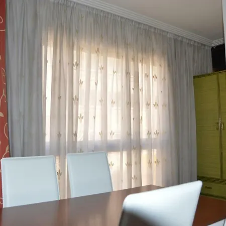 Emalco Anis Primera Linea * בנידורם