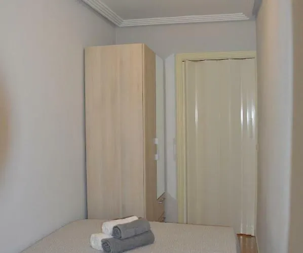 Emalco Anis Primera Linea Apartmán *
