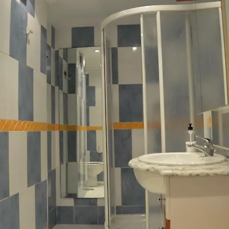 Emalco Anis Primera Linea * 貝尼多姆